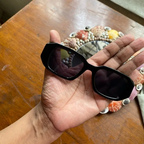 Rectangular sunglasses - Picture 5 of 7